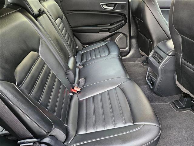 Used 2021 Ford Edge SEL w/ Convenience Package image 18