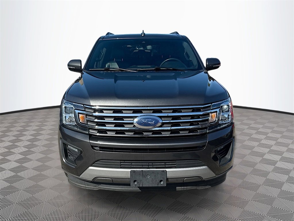 Used 2021 Ford Expedition XLT image 2
