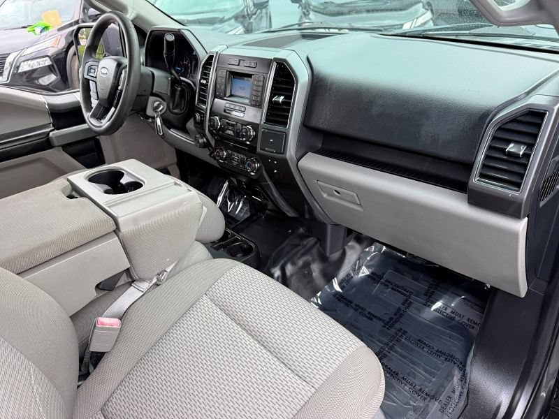 Used 2018 Ford F150 XLT w/ Trailer Tow Package RWD image 17