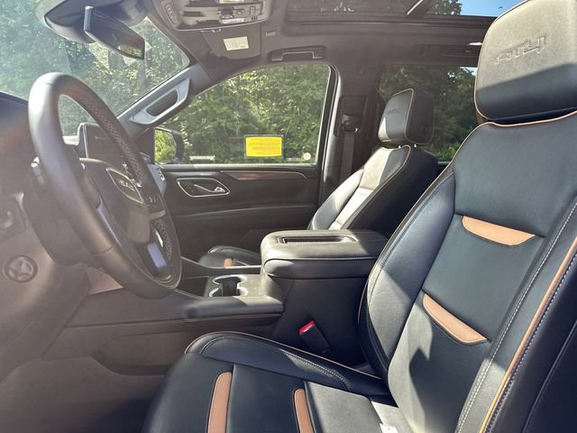 Certified 2024 GMC Yukon AT4 w/ AT4 Premium Package AWD/4WD image 41