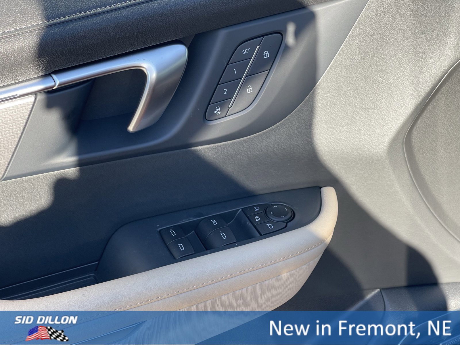 New 2026 Buick Enclave Preferred w/ Power Package image 8