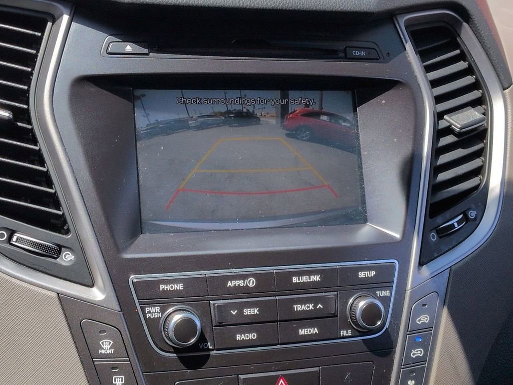 Used 2018 Hyundai Santa Fe SE FWD image 15
