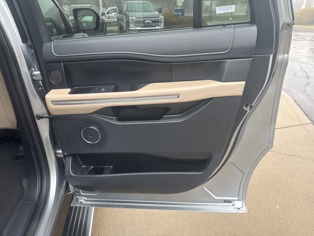 Used 2024 Ford Expedition Max Limited image 43