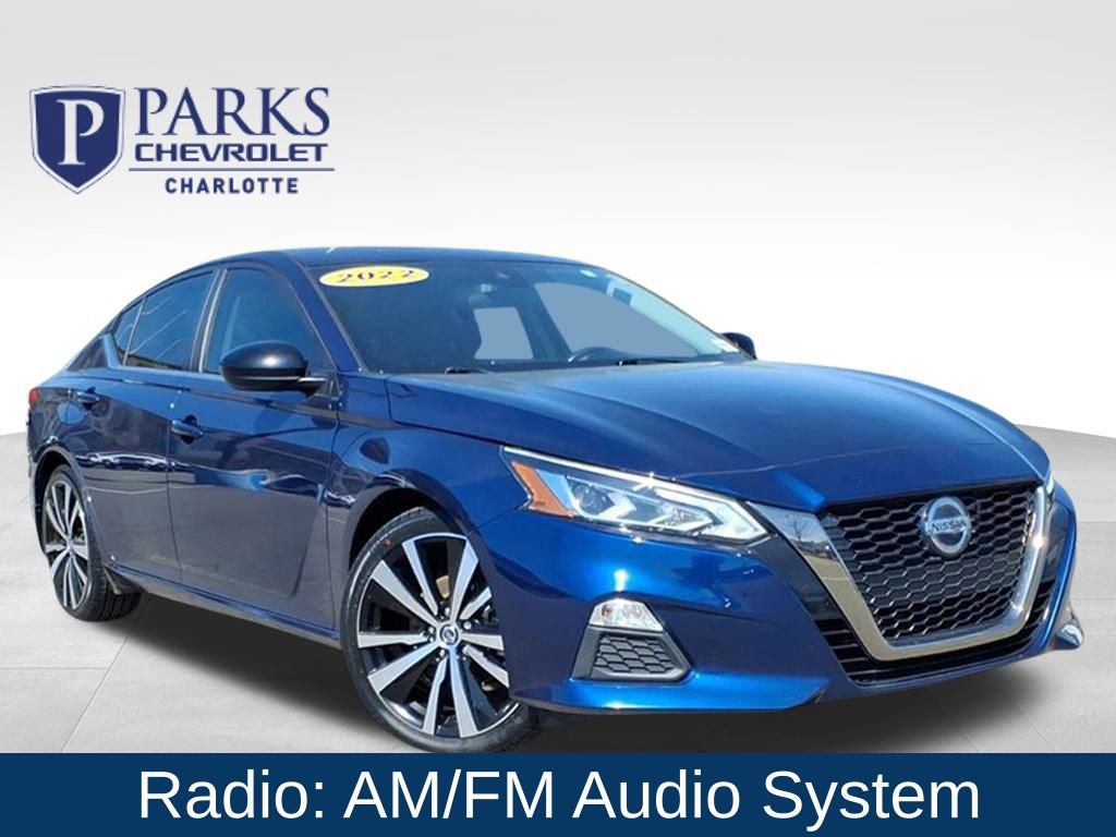 Used 2022 Nissan Altima 2.5 SR image 1