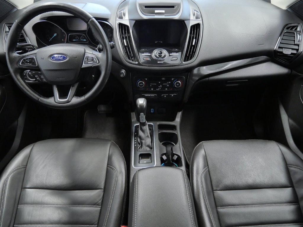 Used 2017 Ford Escape Titanium AWD/4WD image 14