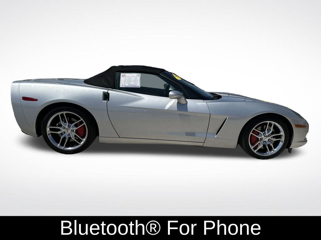 Used 2010 Chevrolet Corvette Convertible w/ Preferred Equipment Group RWD image 8