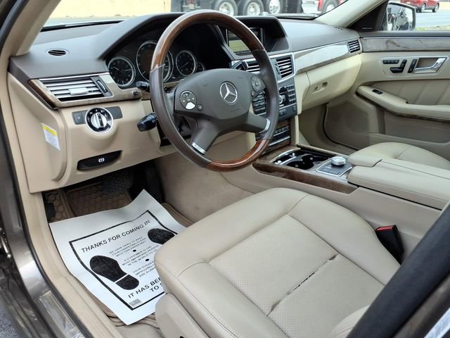 Used 2011 Mercedes-Benz E 350 4MATIC Sedan image 13