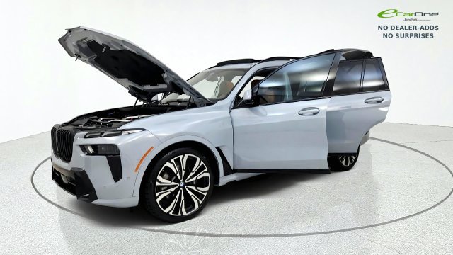 Used 2023 BMW X7 xDrive40i w/ Executive Package AWD/4WD image 14