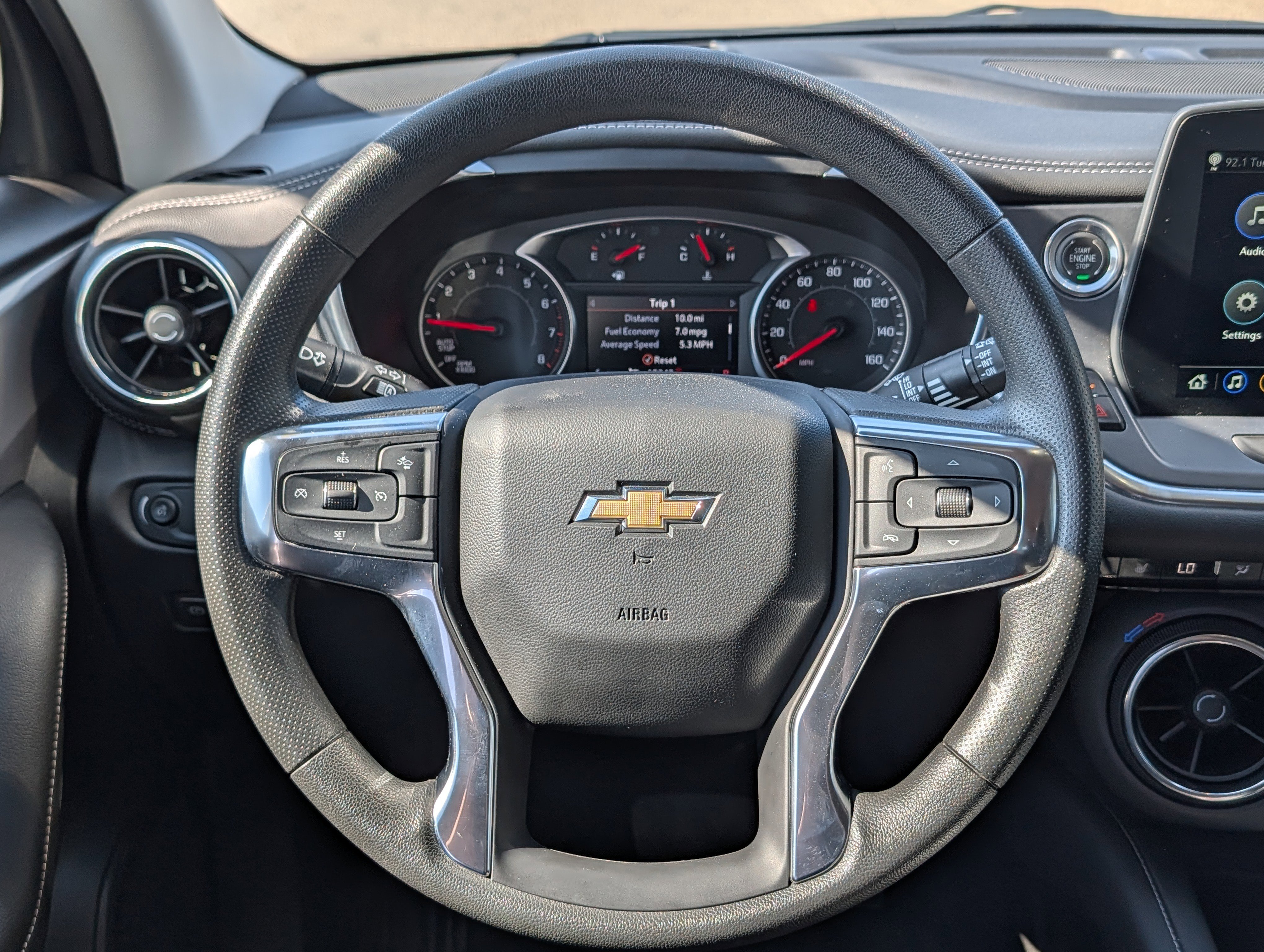 Certified 2025 Chevrolet Blazer LT AWD/4WD image 12