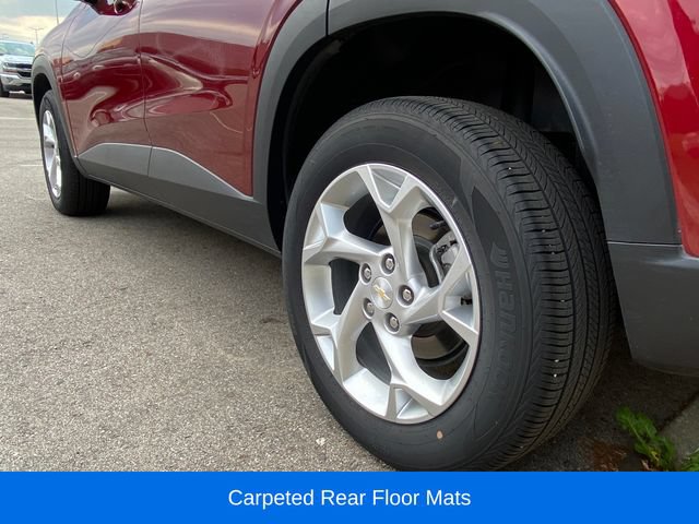 Used 2024 Chevrolet Trax LS w/ LS Convenience Package FWD image 10