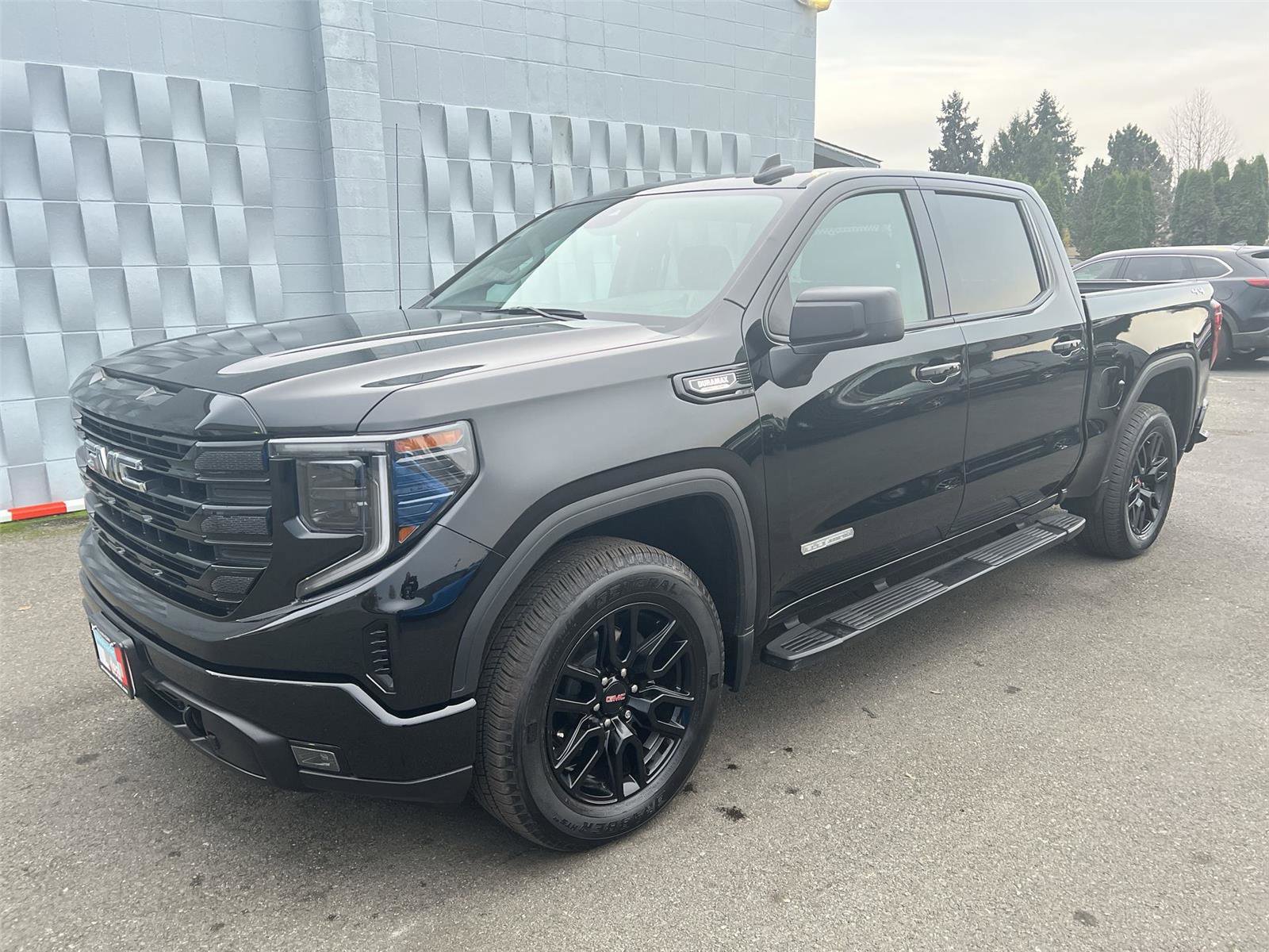 Used 2024 GMC Sierra 1500 Elevation w/ LPO, Elevation Black Package