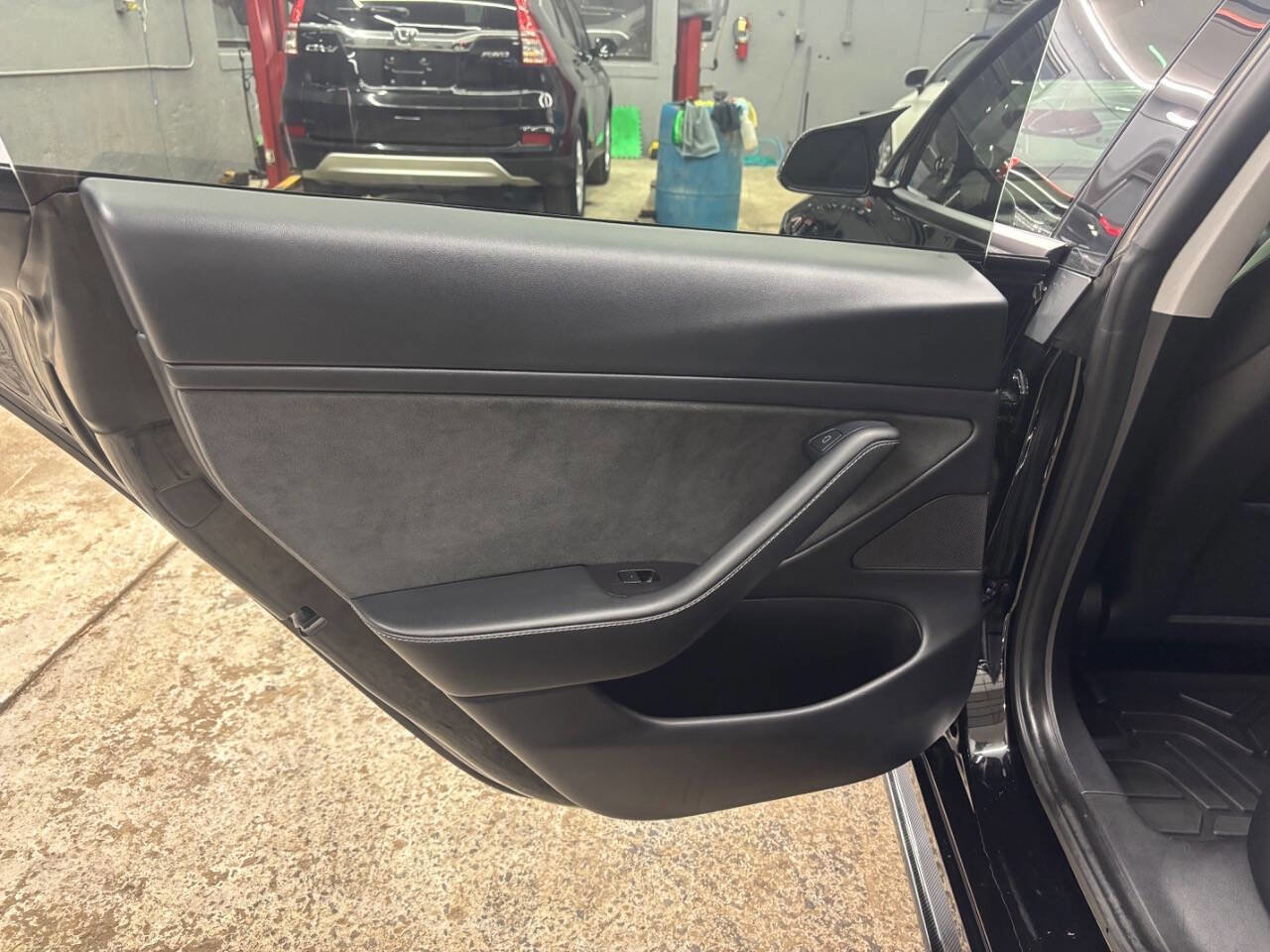 Used 2021 Tesla Model 3 Performance image 17