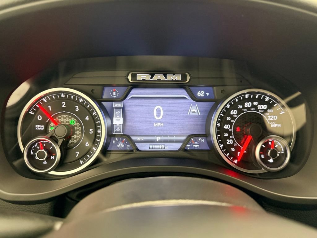New 2026 RAM 1500 Big Horn AWD/4WD image 17