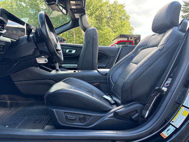 Certified 2025 Ford Mustang GT Premium RWD image 32