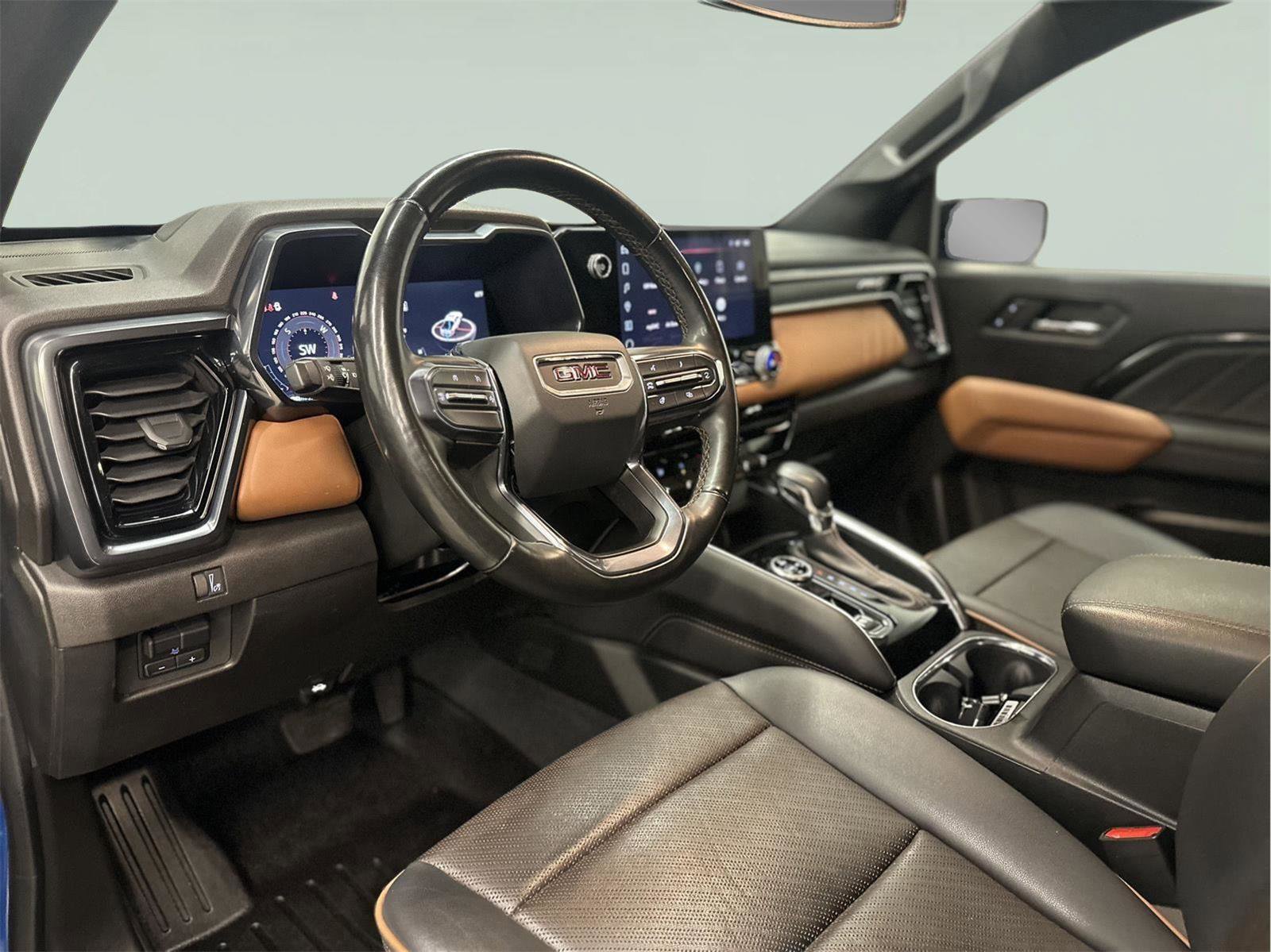 Certified 2024 GMC Canyon AT4 w/ AT4 Premium Package image 28