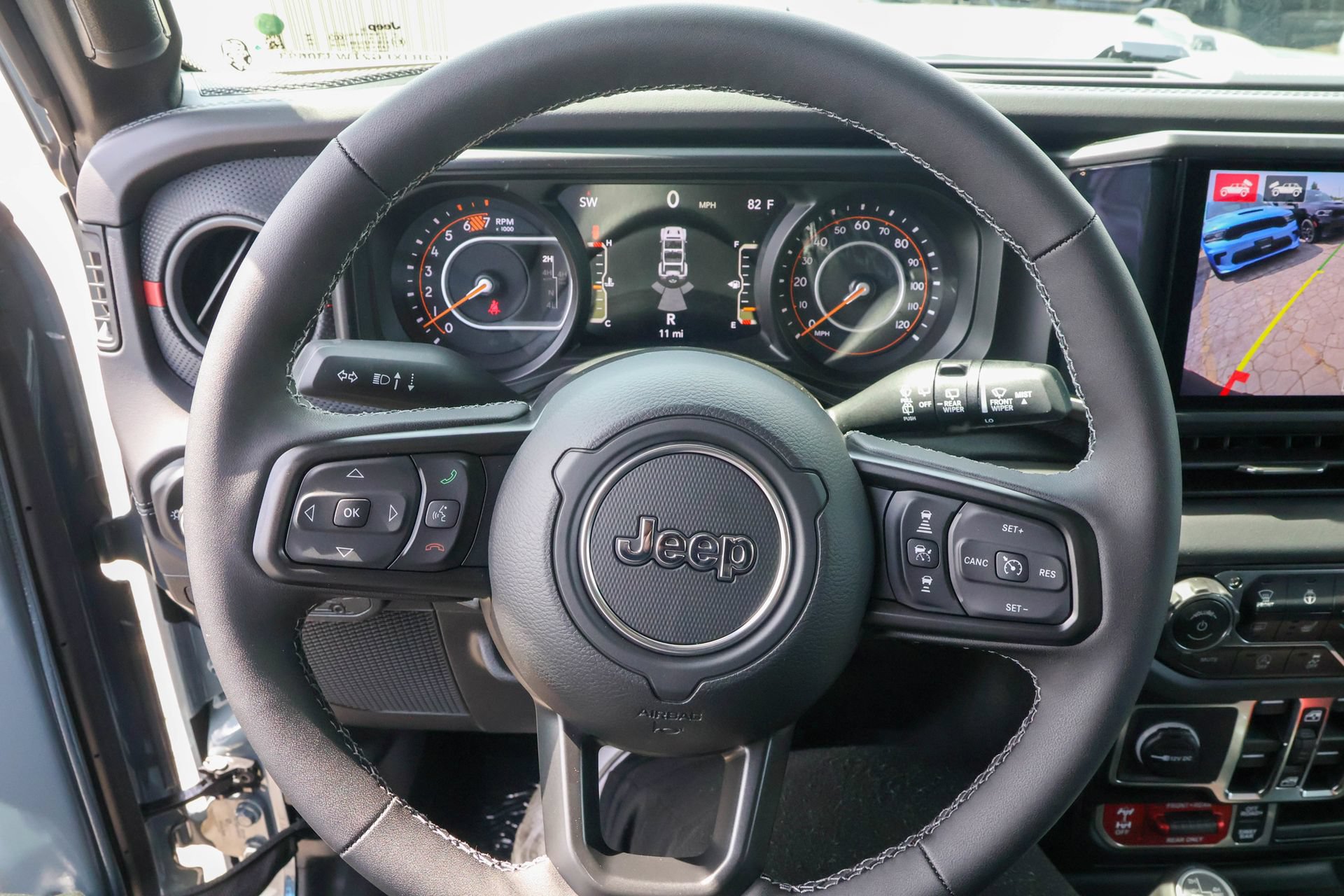 New 2026 Jeep Wrangler Unlimited Rubicon AWD/4WD image 28