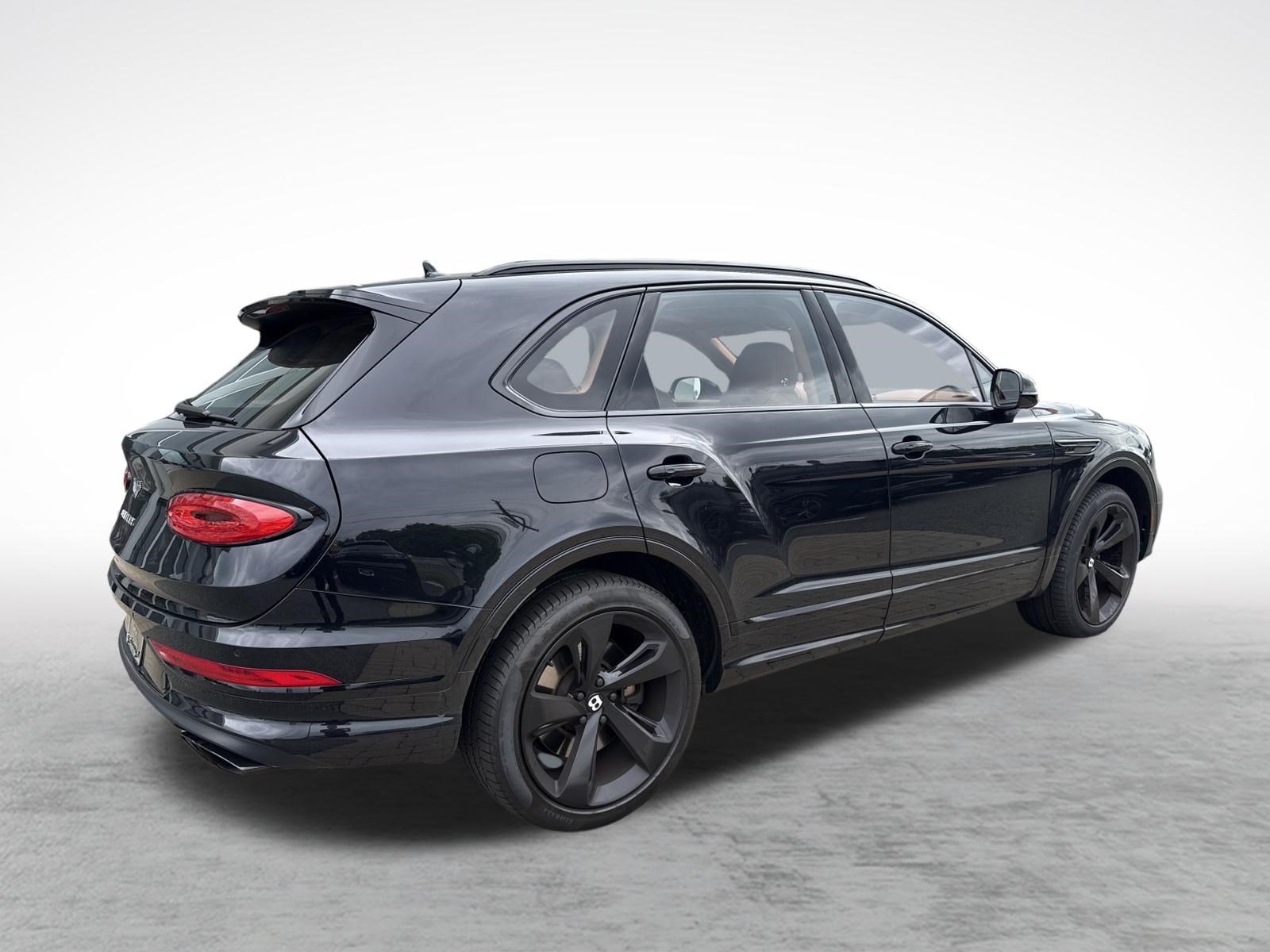 Used 2023 Bentley Bentayga AWD/4WD image 11