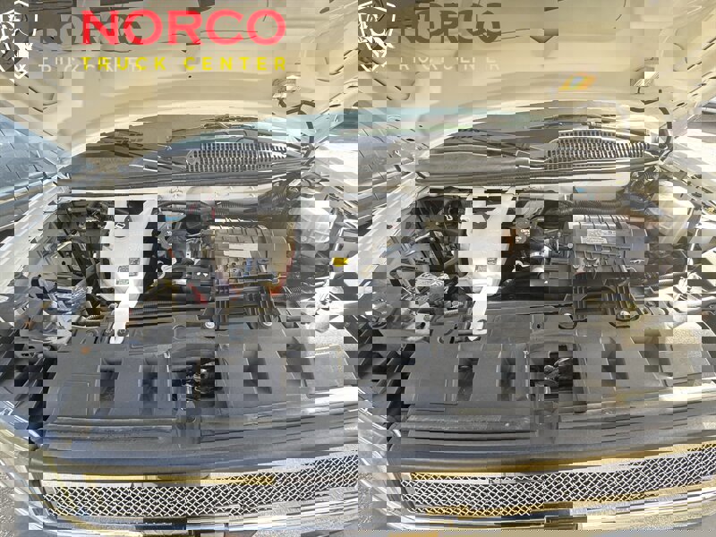 Used 2020 Chevrolet Express 3500 LT w/ LT Preferred Equipment Group image 25