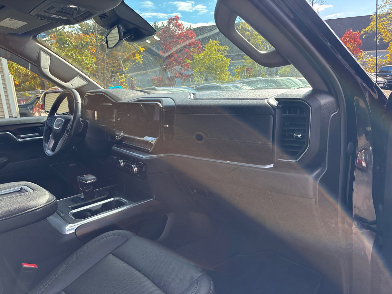 Used 2022 GMC Sierra 1500 SLT w/ SLT Premium Plus Package image 16