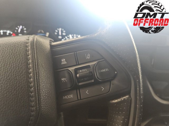 Used 2025 Toyota Tundra SR AWD/4WD image 17