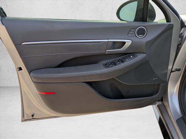 Used 2021 Hyundai Sonata Limited image 8