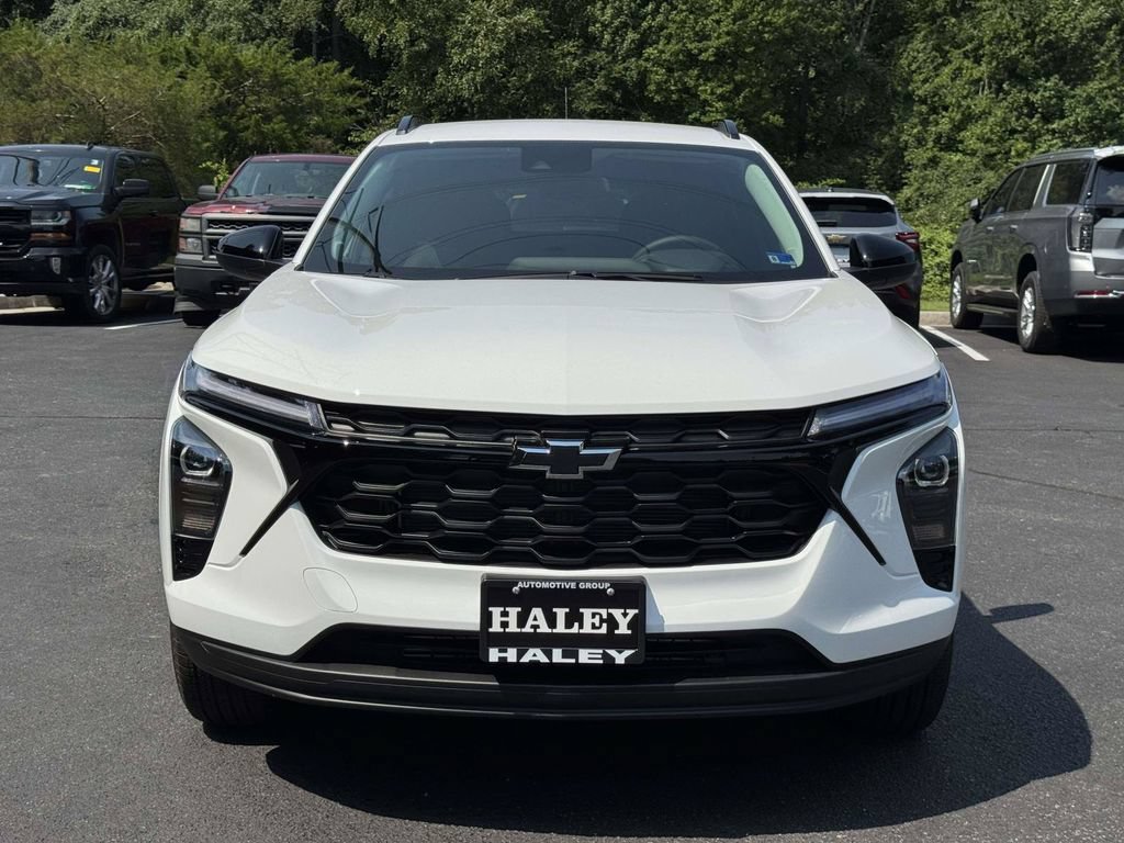 New 2026 Chevrolet Trax LT w/ Driver Confidence Package FWD image 26