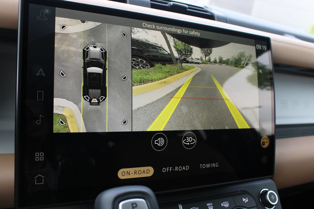 New 2026 Land Rover Defender 110 S AWD/4WD image 12
