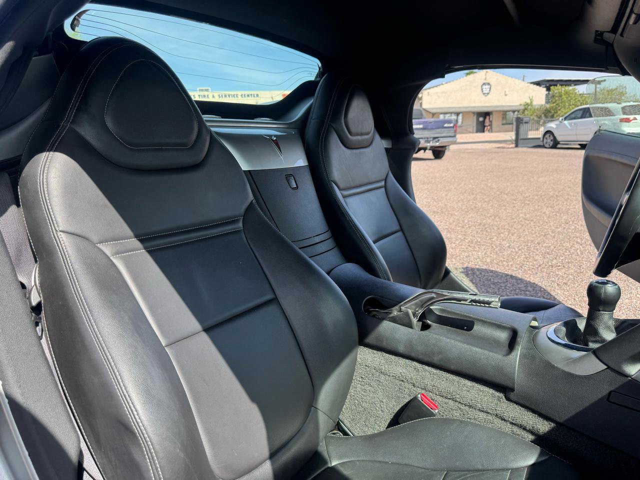 Used 2006 Pontiac Solstice Convertible w/ Premium Package RWD image 43