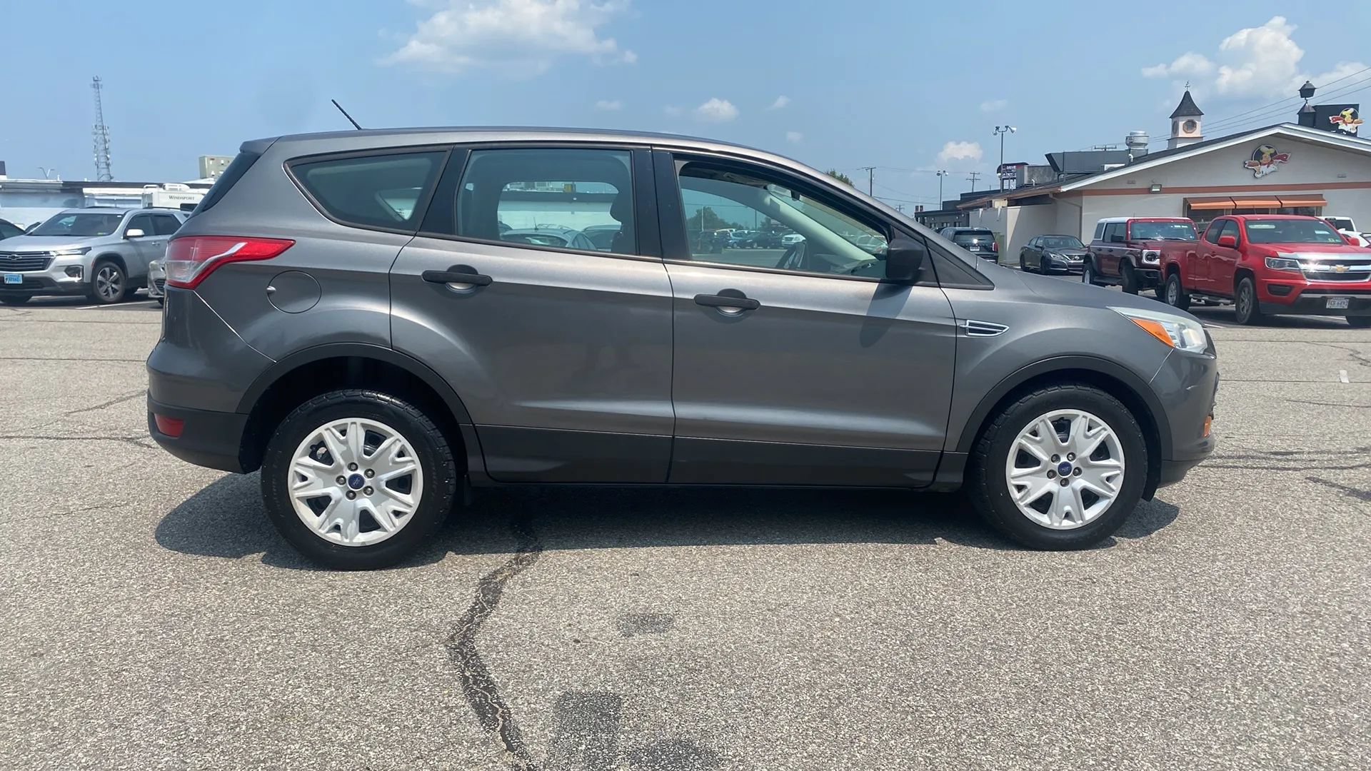 Used 2014 Ford Escape S FWD image 4