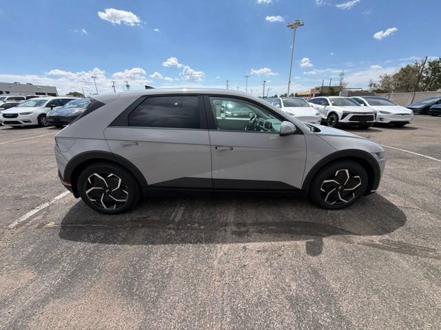 Used 2023 Hyundai Ioniq 5 SEL AWD/4WD image 4