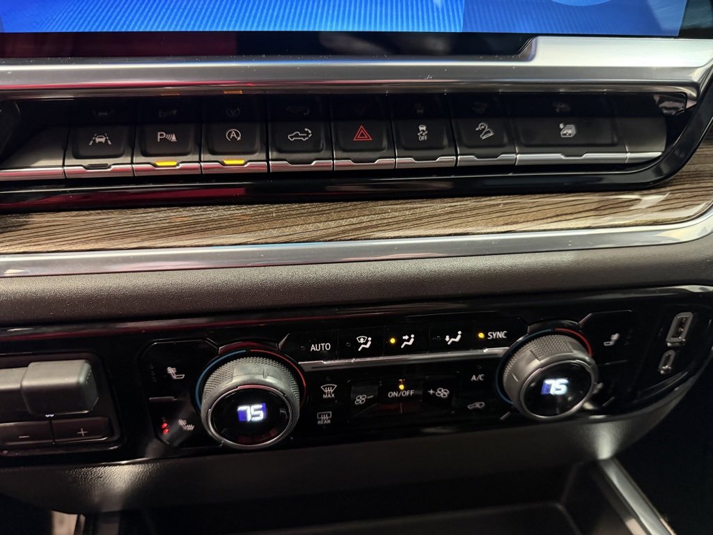 Used 2023 Chevrolet Silverado 1500 LT Trail Boss w/ LT Trail Boss Premium Package image 15