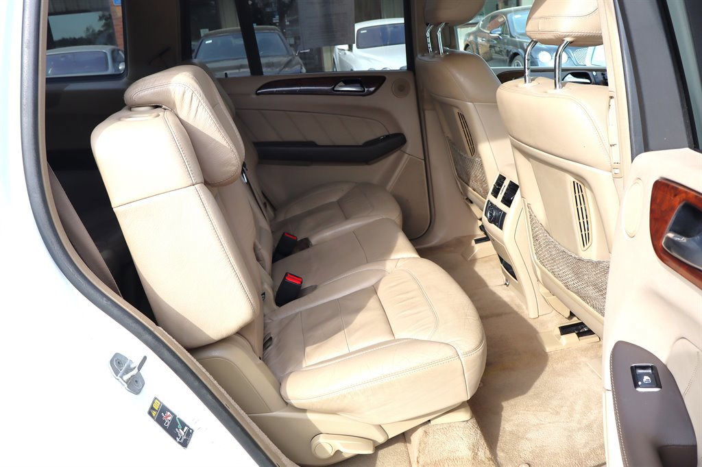 Used 2015 Mercedes-Benz GL 320 BlueTEC 4MATIC image 20