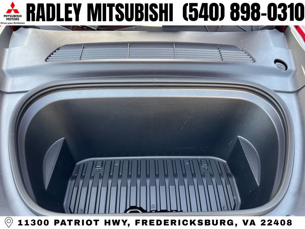 Used 2024 Tesla Model Y Long Range AWD/4WD image 24
