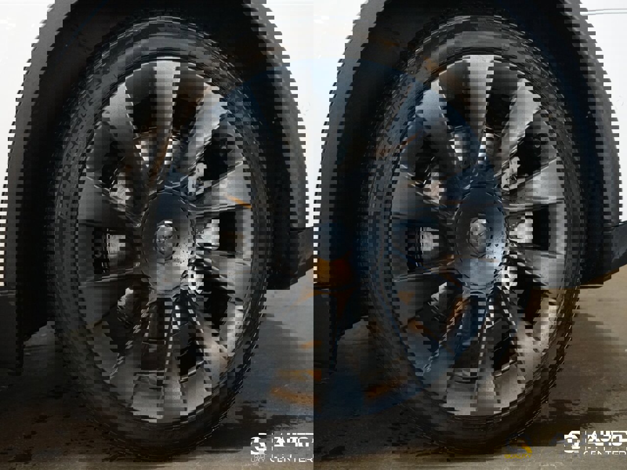 Used 2021 Tesla Model Y 2WD image 6