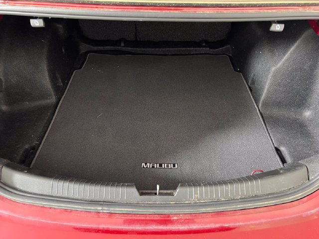 Used 2018 Chevrolet Malibu Premier w/ Premier Sun and Wheel Package FWD image 23