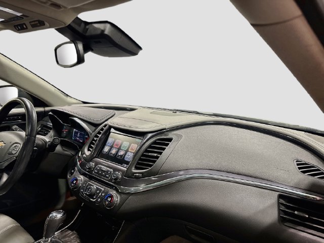 Used 2015 Chevrolet Impala LTZ FWD image 19