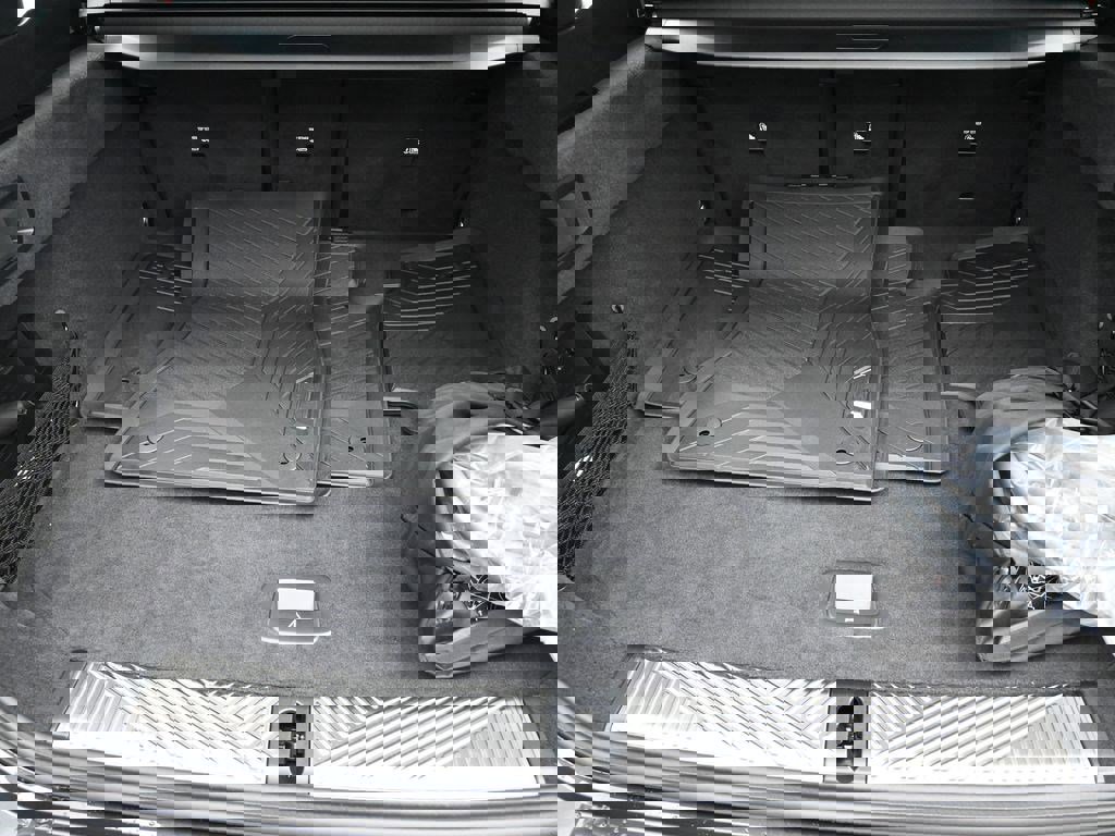 Used 2026 BMW M5 Touring image 18