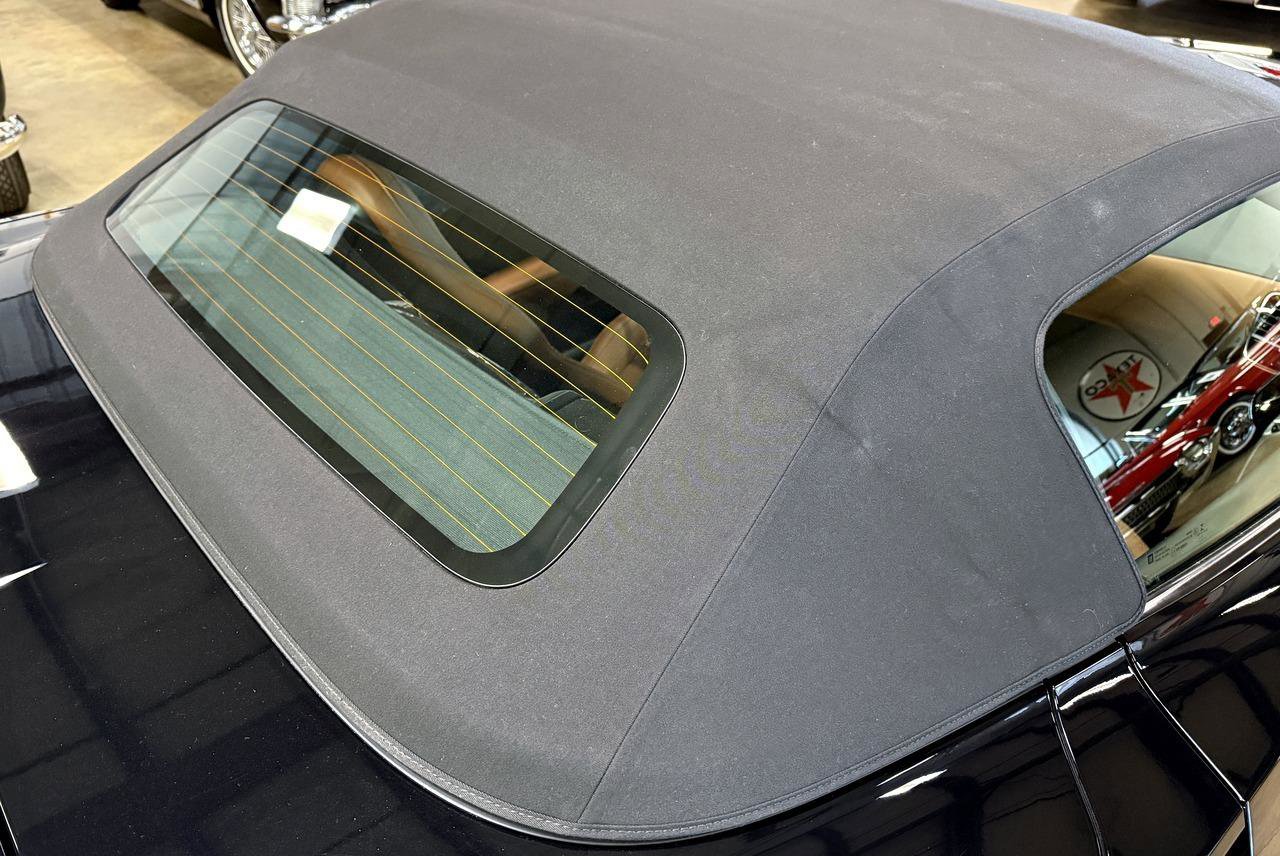 Used 2018 Chevrolet Corvette Stingray Convertible w/ 3LT Preferred Equipment Group image 43