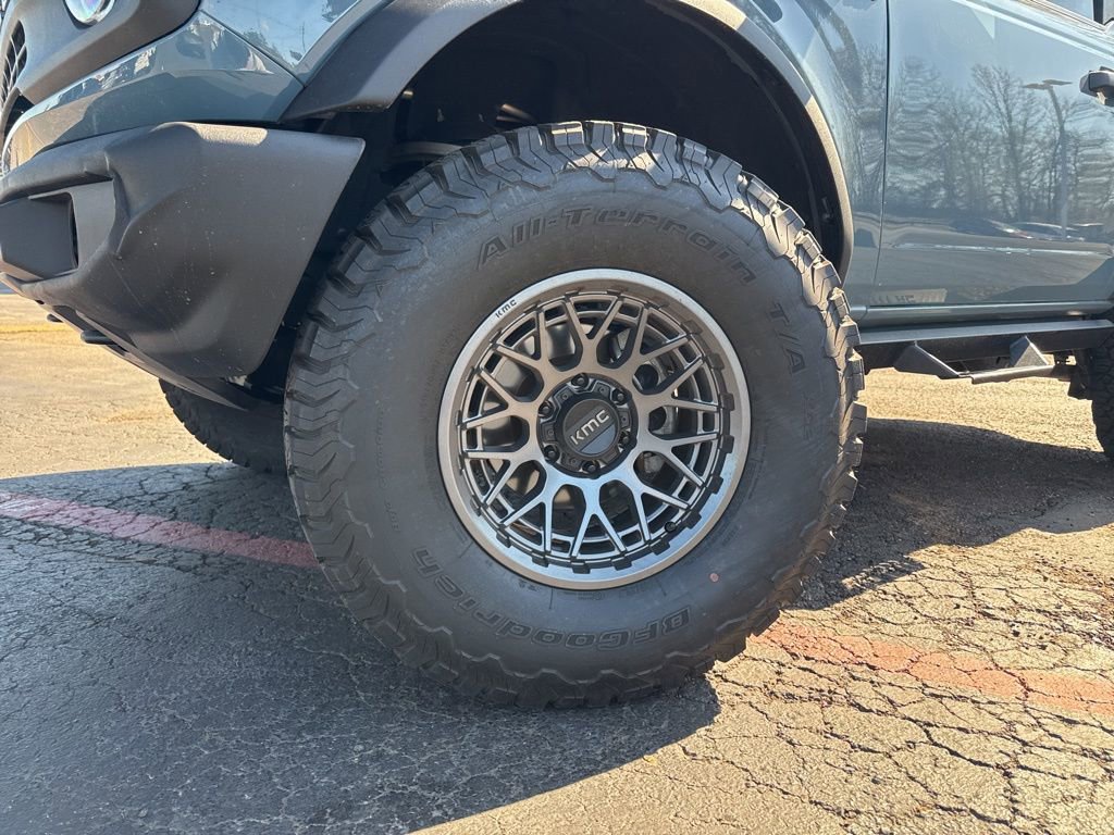 Used 2023 Ford Bronco 2-Door image 2