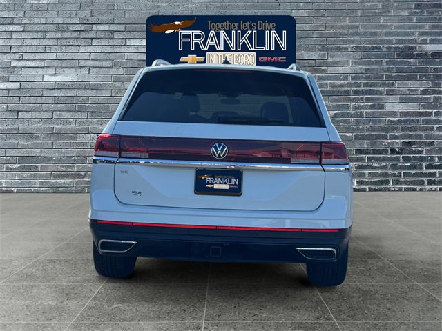 Used 2024 Volkswagen Atlas SE image 4