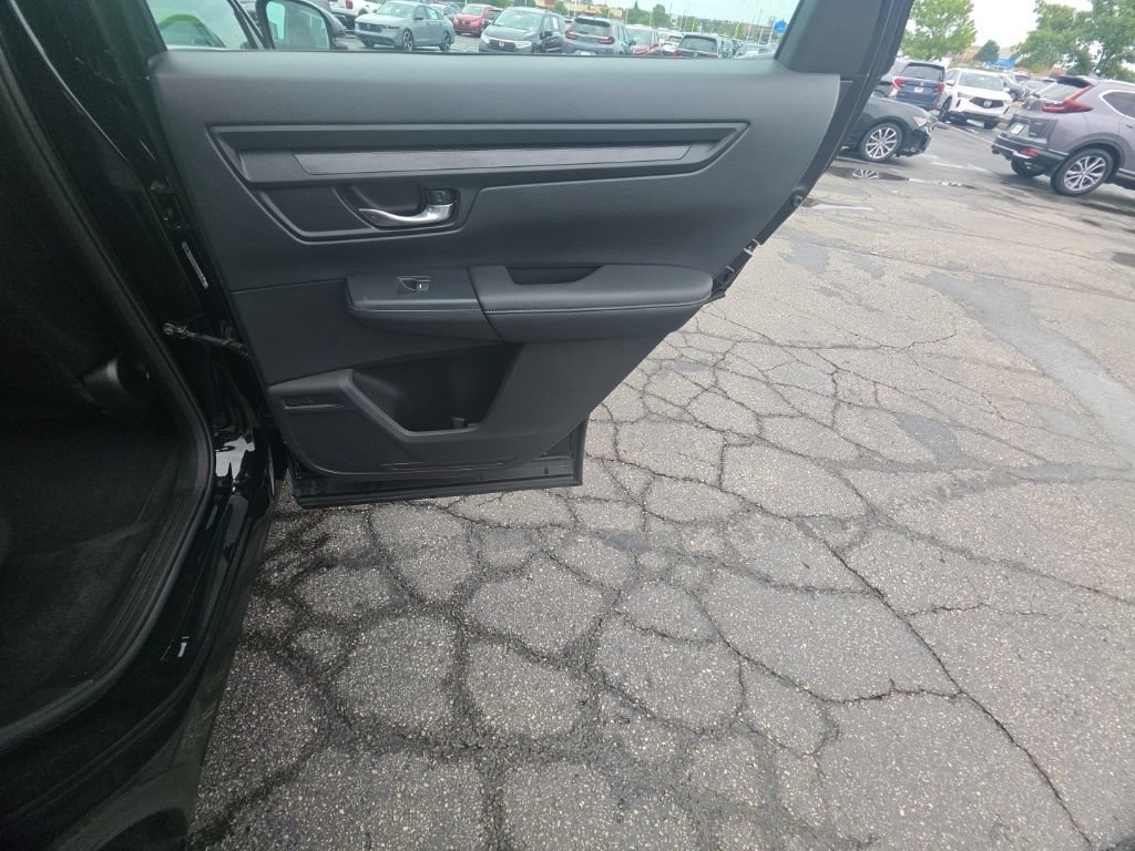 Certified 2024 Honda CR-V LX image 28