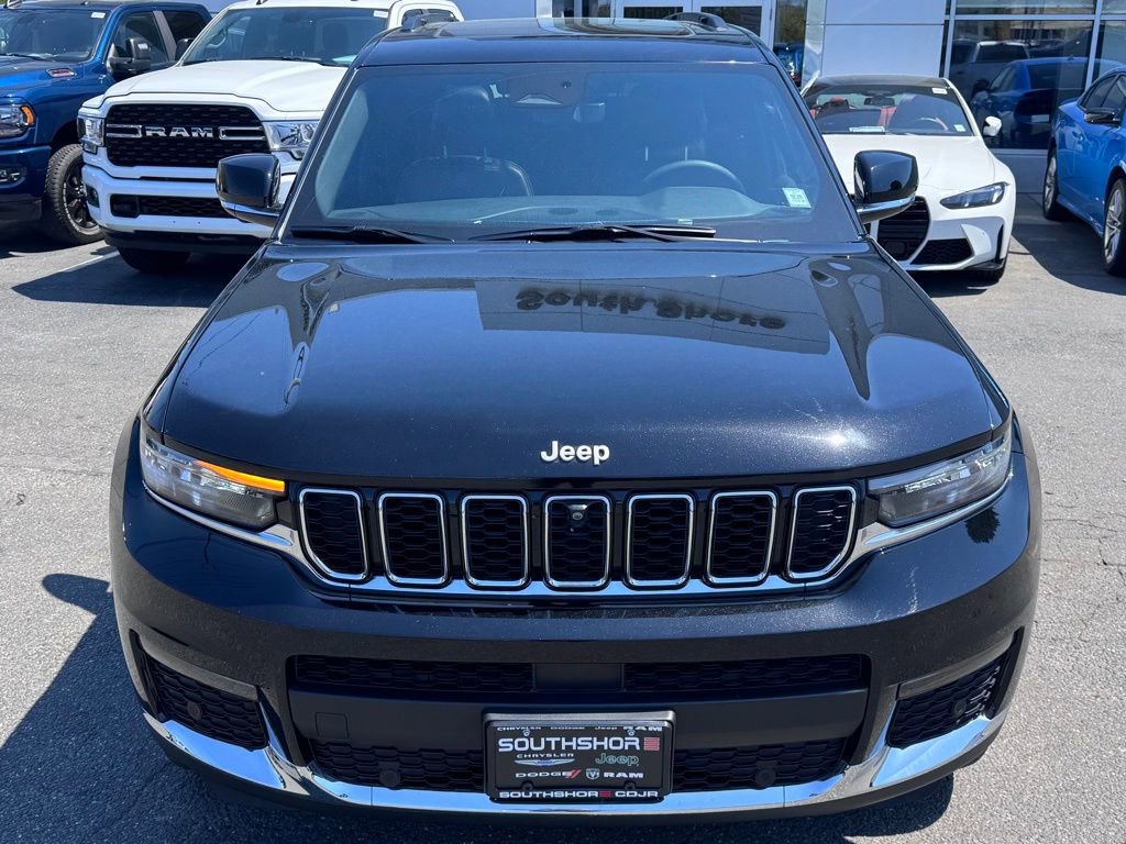 Used 2024 Jeep Grand Cherokee L Limited w/ Luxury Tech Group II AWD/4WD image 2