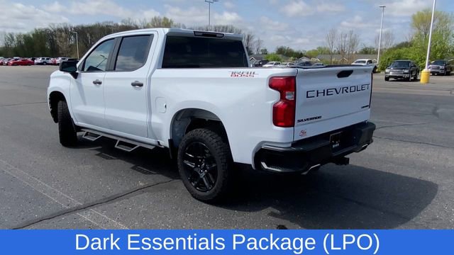 Certified 2022 Chevrolet Silverado 1500 Custom Trail Boss w/ LPO, Dark Essentials Package AWD/4WD image 7