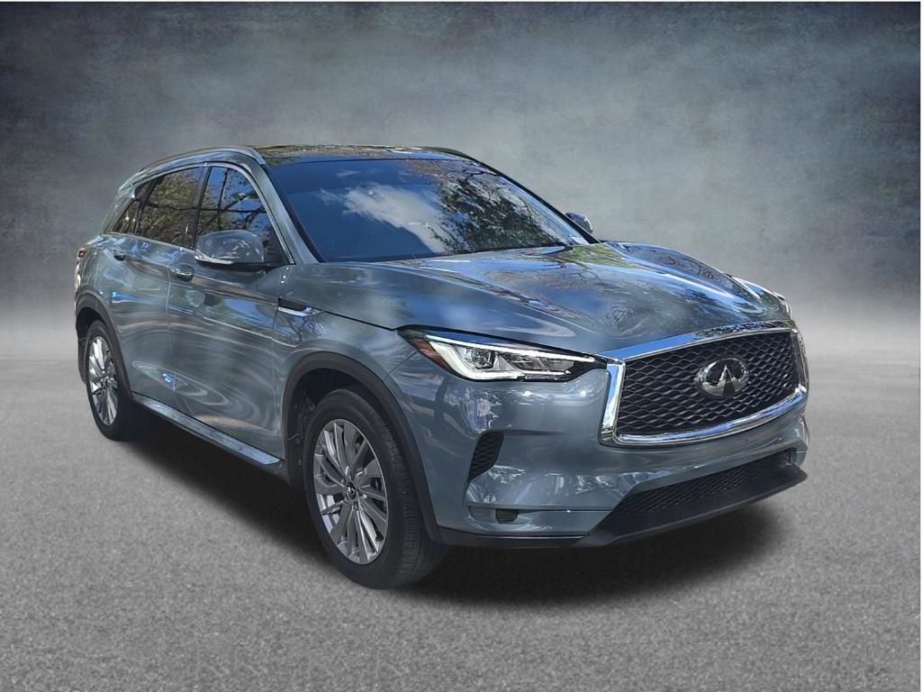 Used 2023 INFINITI QX50 Luxe image 3