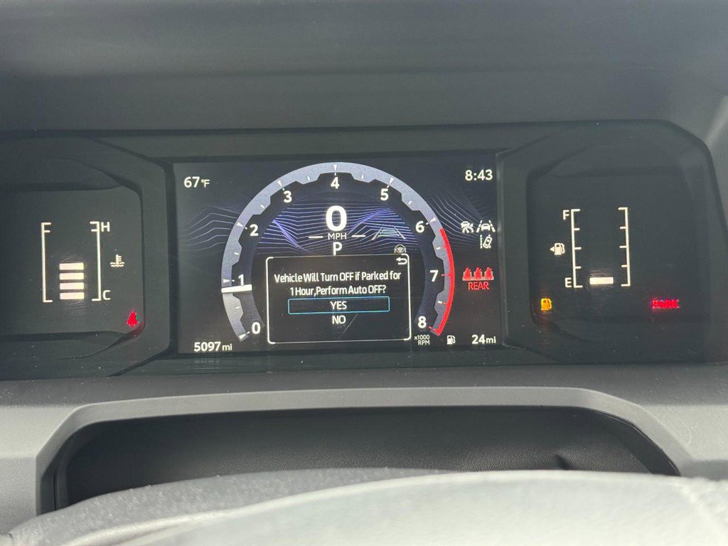 Certified 2025 Toyota Tacoma SR5 AWD/4WD image 17