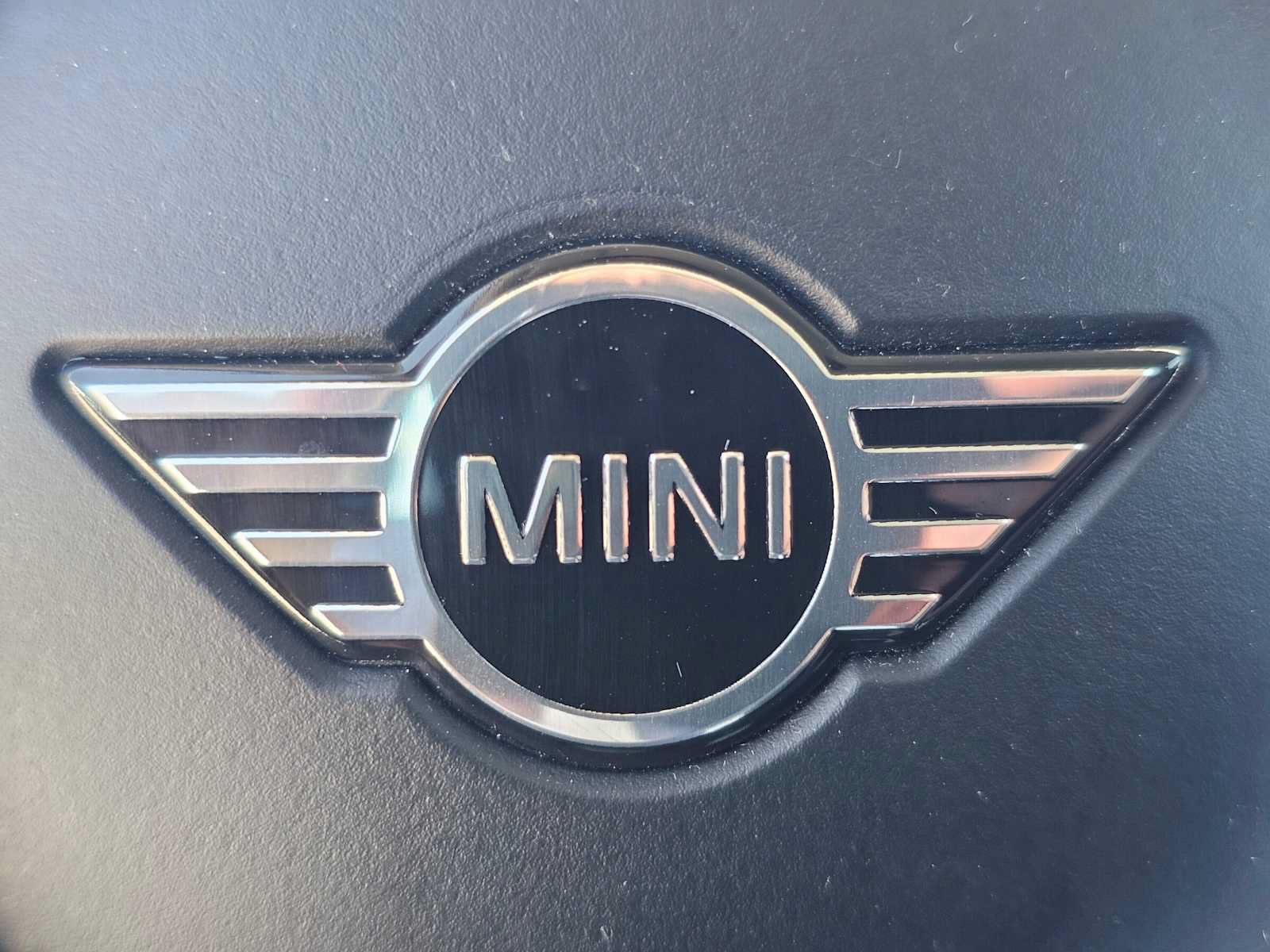 Used 2019 MINI Cooper 2-Door Hardtop FWD image 27