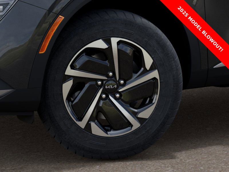 Used 2025 Kia Sportage LX AWD/4WD image 9