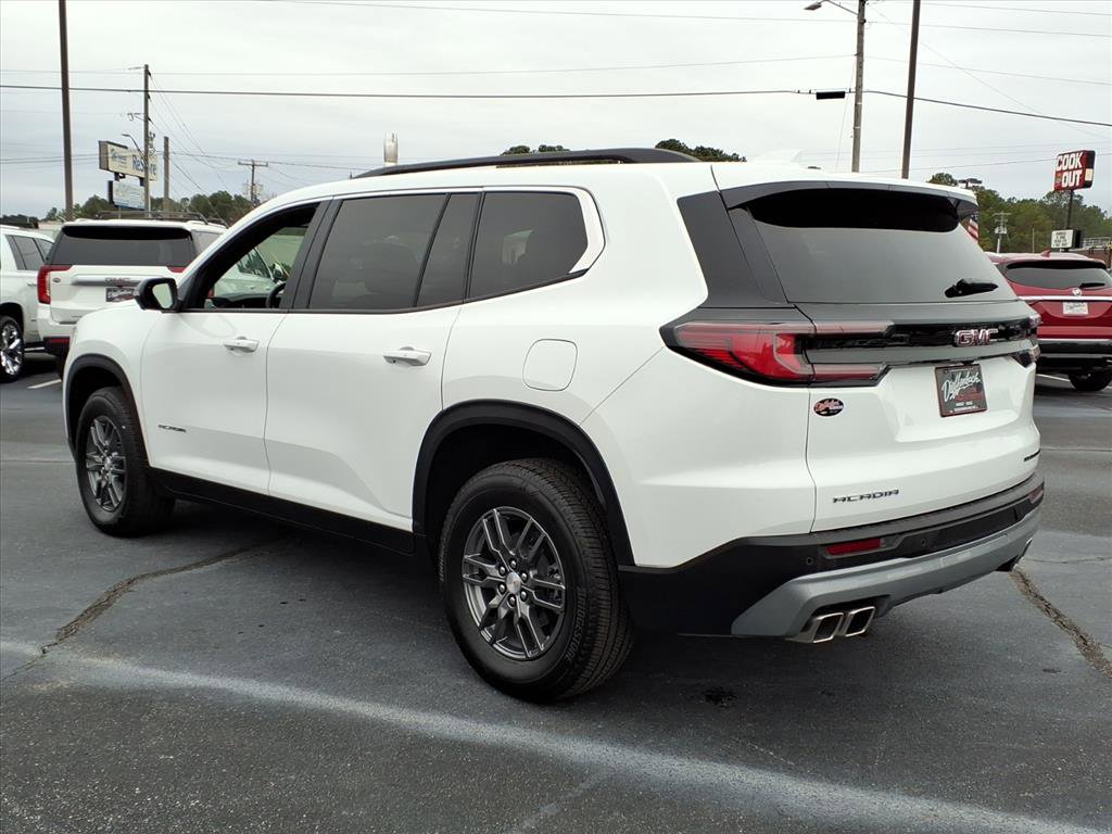 Used 2025 GMC Acadia Elevation image 26
