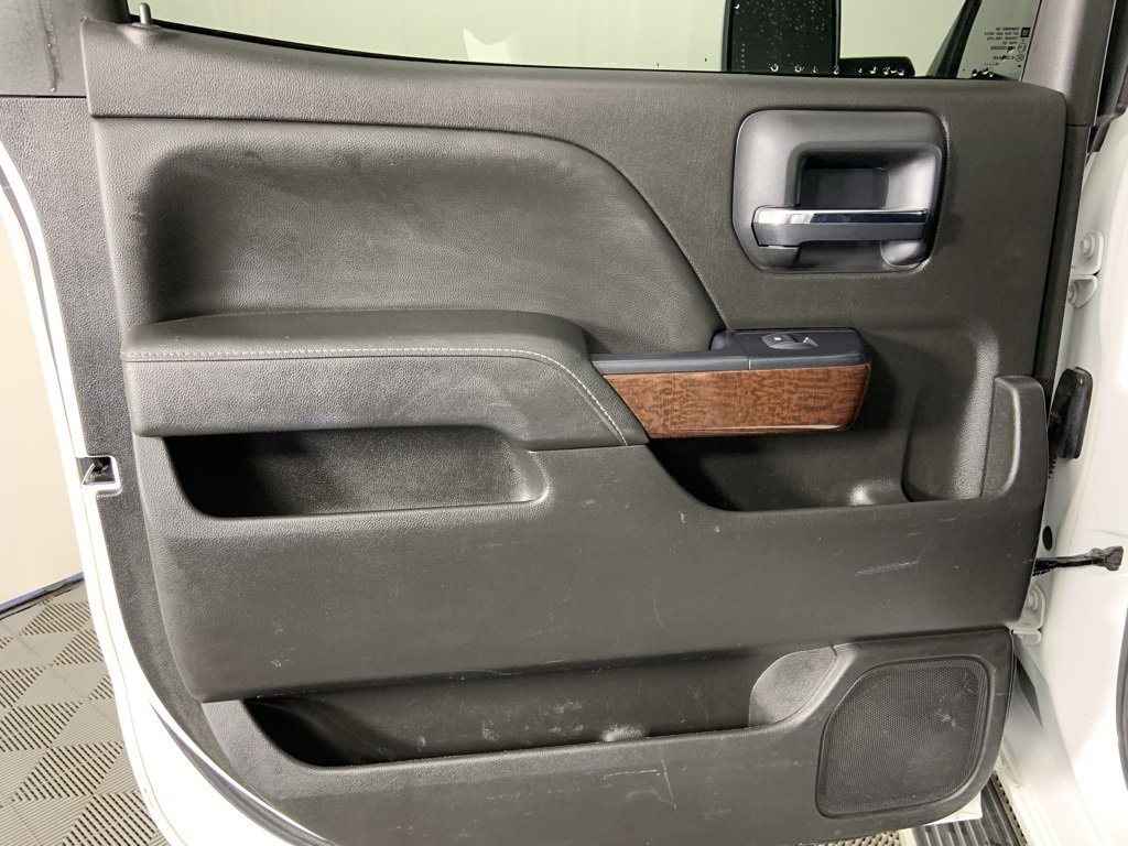 Used 2019 GMC Sierra 2500 SLT w/ Duramax Plus Package image 24