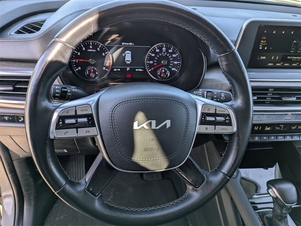 Used 2022 Kia Telluride SX w/ SX Prestige Package image 17